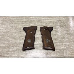 Beretta F92 Compact Orjinal Kabze Beretta F92 Compact Orjinal Kabze